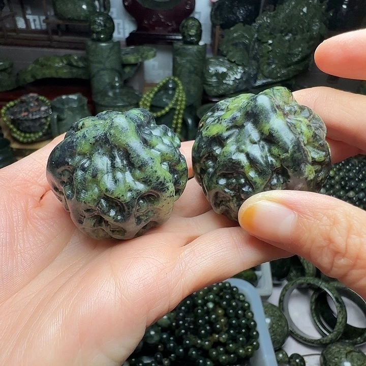 未镶嵌蛇纹石玉核桃