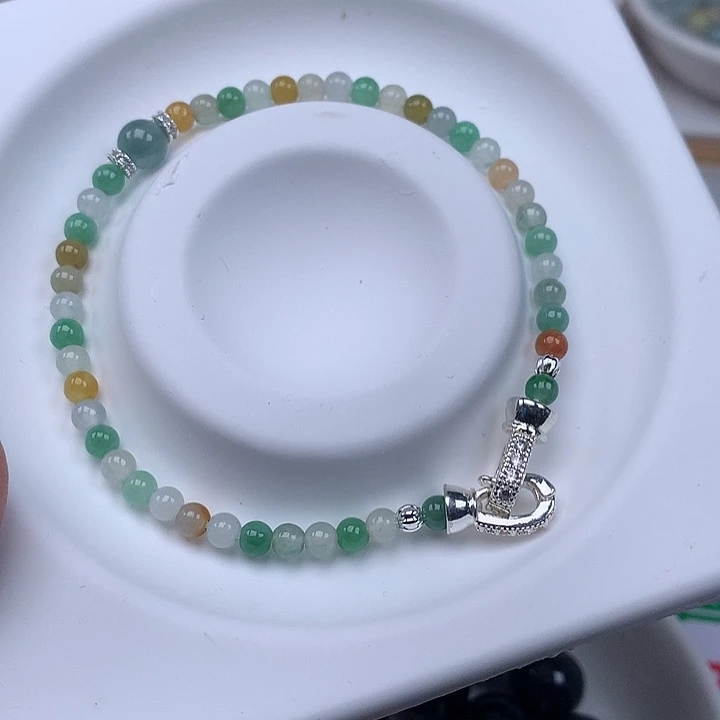 翡翠散珠一串258块钱拍3单翡翠卡3.8