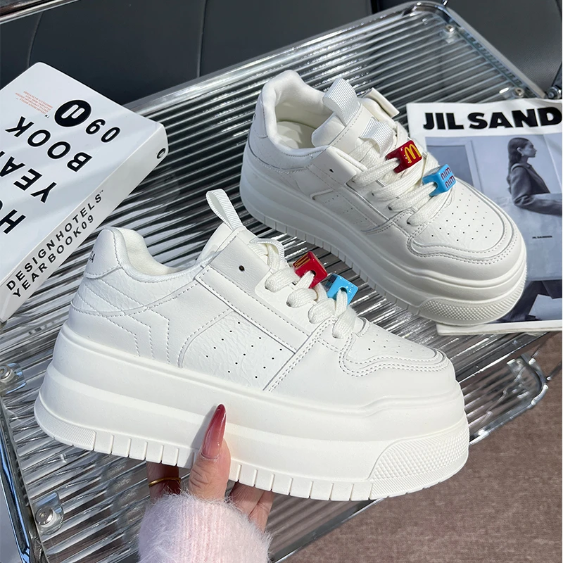 真皮厚底小白鞋女2024年秋季新款松糕鞋增高网红学生运动休闲板鞋