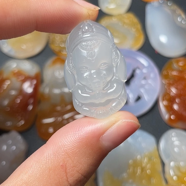 未镶嵌颈饰玛瑙/玉髓