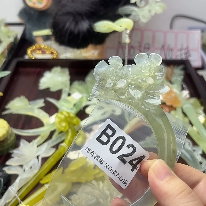 茶***店合金蛇纹石玉发饰