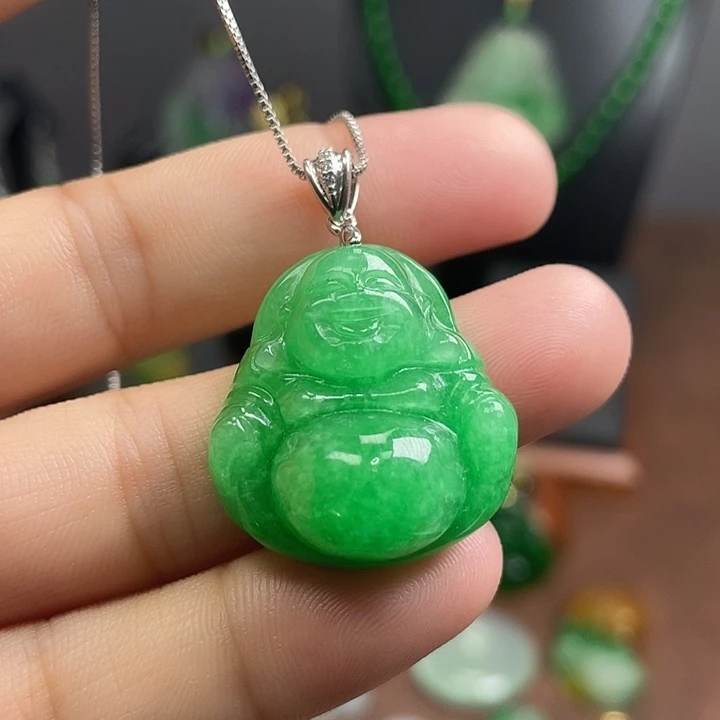 翡翠未镶嵌吊坠(赠链)