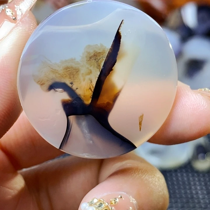 玛瑙/玉髓未镶嵌珠宝半成品