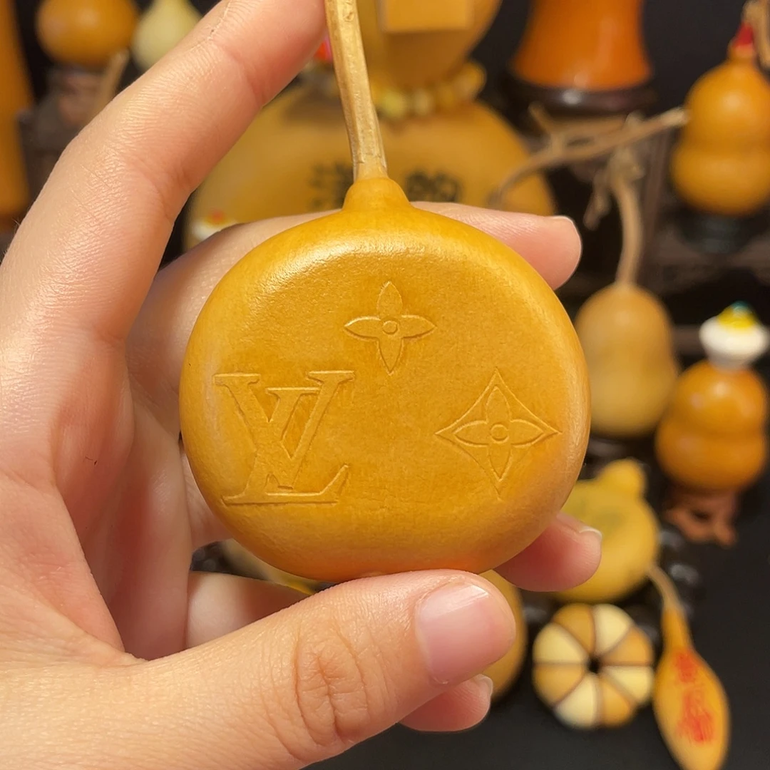 lv押花葫芦葫芦葫芦