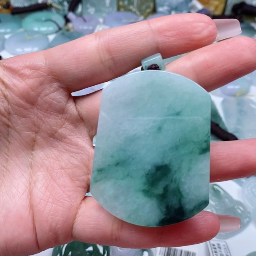【闪购商品】颈饰未镶嵌翡翠
