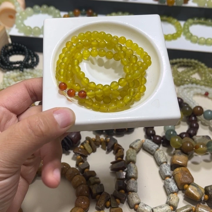 蛇纹石玉未镶嵌手链卡6