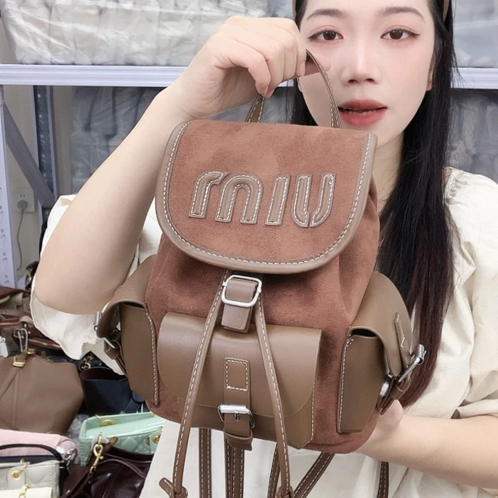 小牛皮（革）牛剖层皮革牛皮（革）