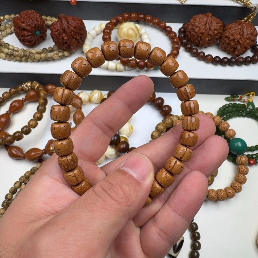 吊坠桃核桃核手串