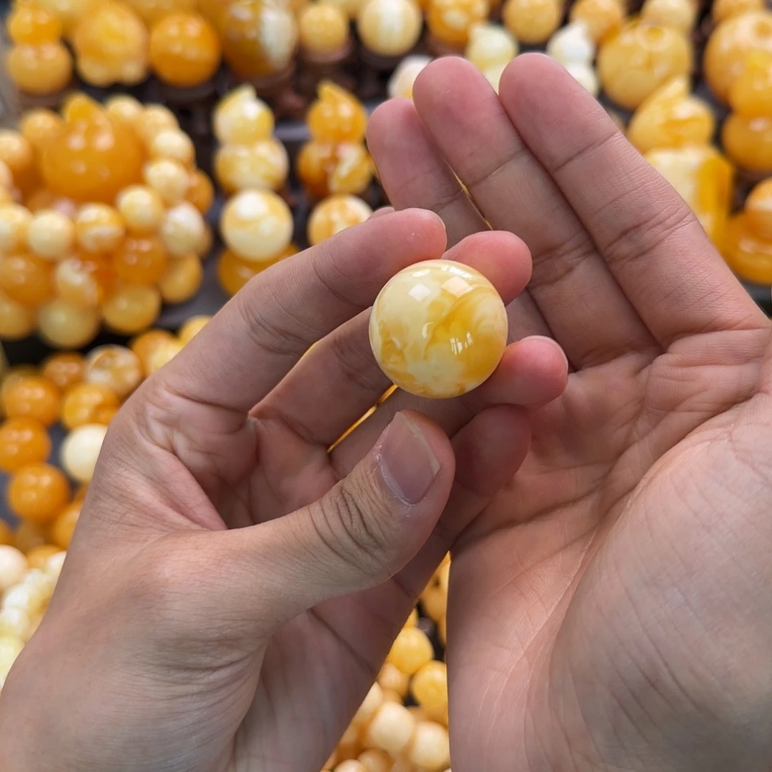 琥珀未镶嵌珠宝奇石25m