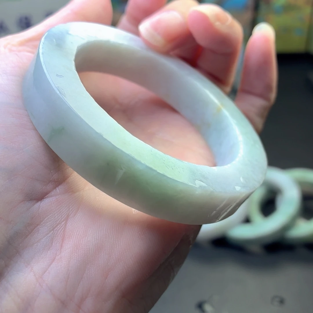 定制翡翠未镶嵌翡翠福利价