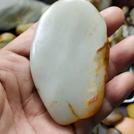 和田玉（糖玉）未镶嵌挂件