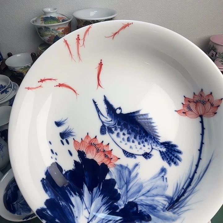 刘*忠意堂釉下彩荷花鱼壶承微瑕不退