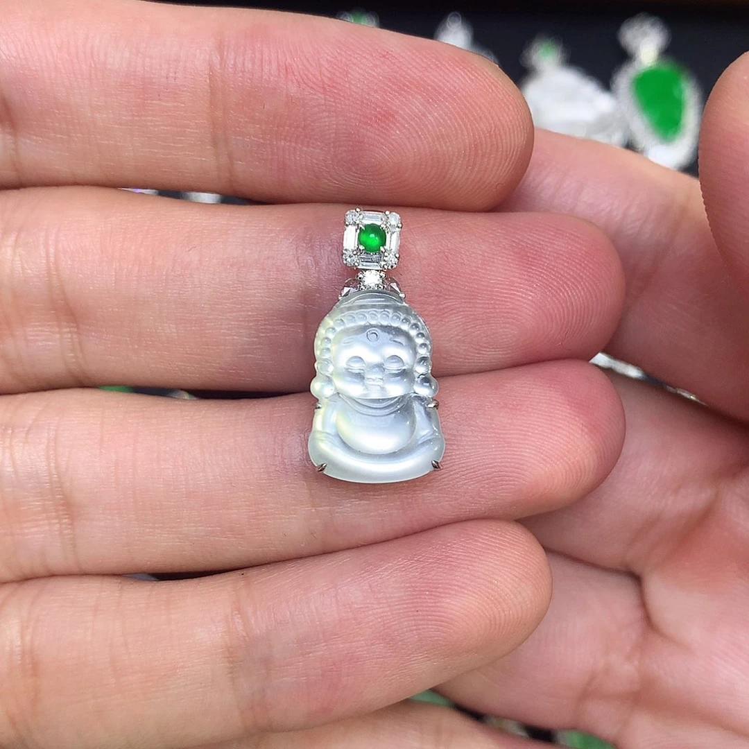 翡翠18K金镶嵌吊坠(不含链)白冰宝宝佛