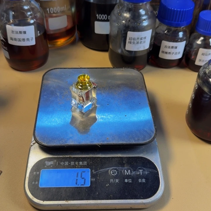 沉香精油沉香国香虫漏古法