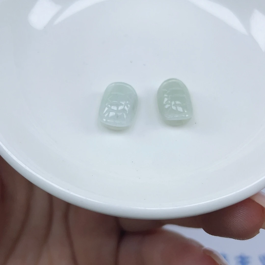 翡翠散珠翡翠富甲2颗