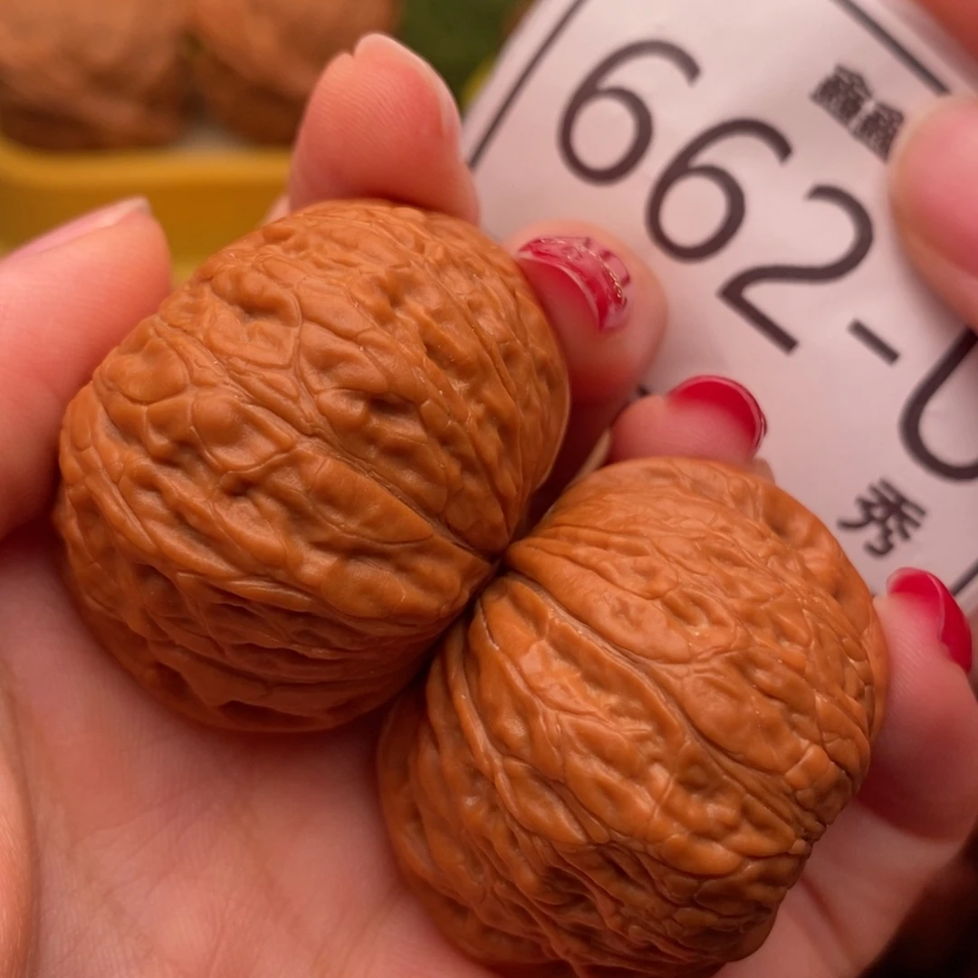 把件桃核铁锤38……