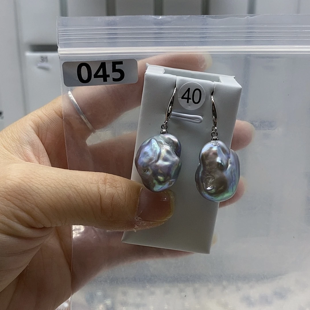 合金耳饰淡水珍珠