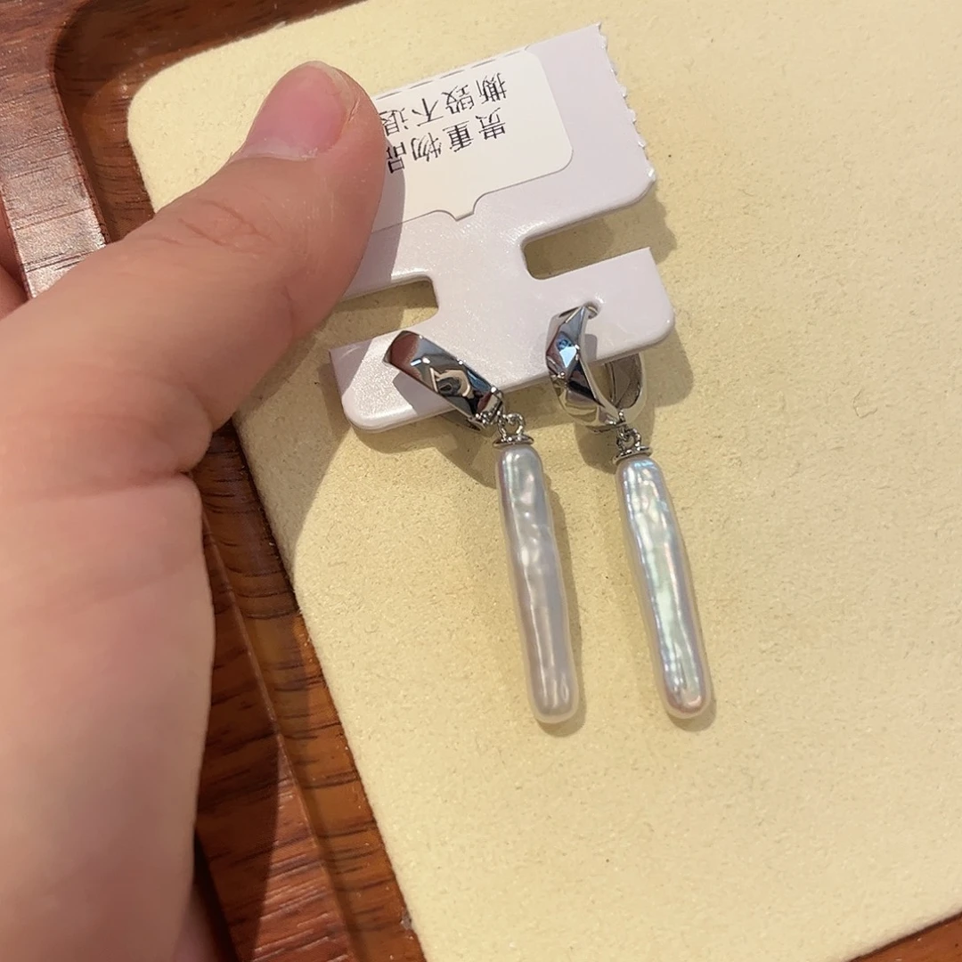 淡水珍珠耳饰合金