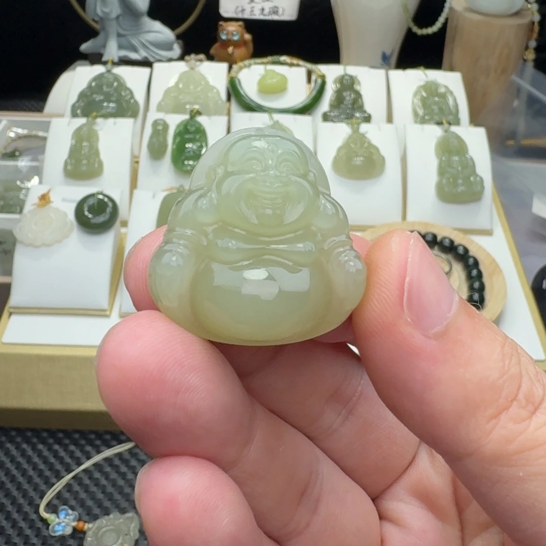 和田玉未镶嵌颈饰y****9