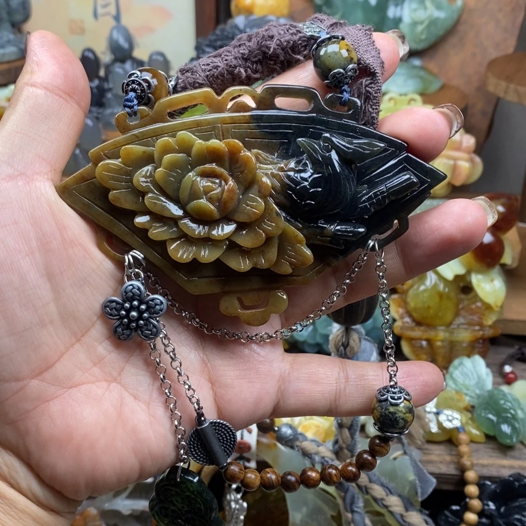 悟***聊蛇纹石玉未镶嵌吊坠(赠链)