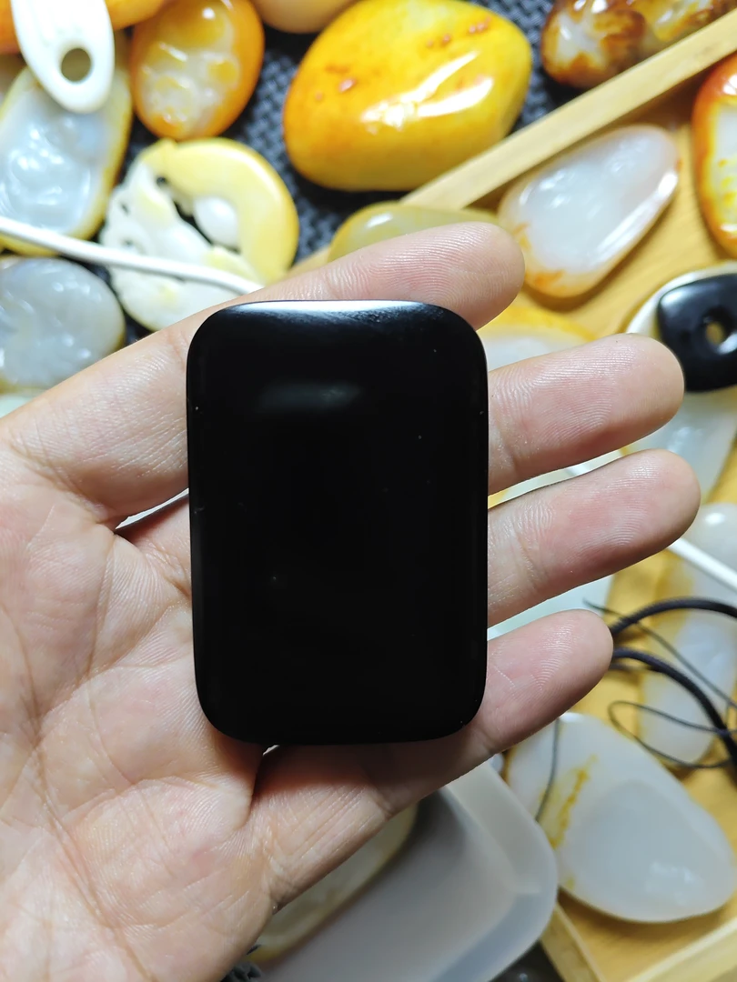 和田玉精品挂件无事牌墨玉