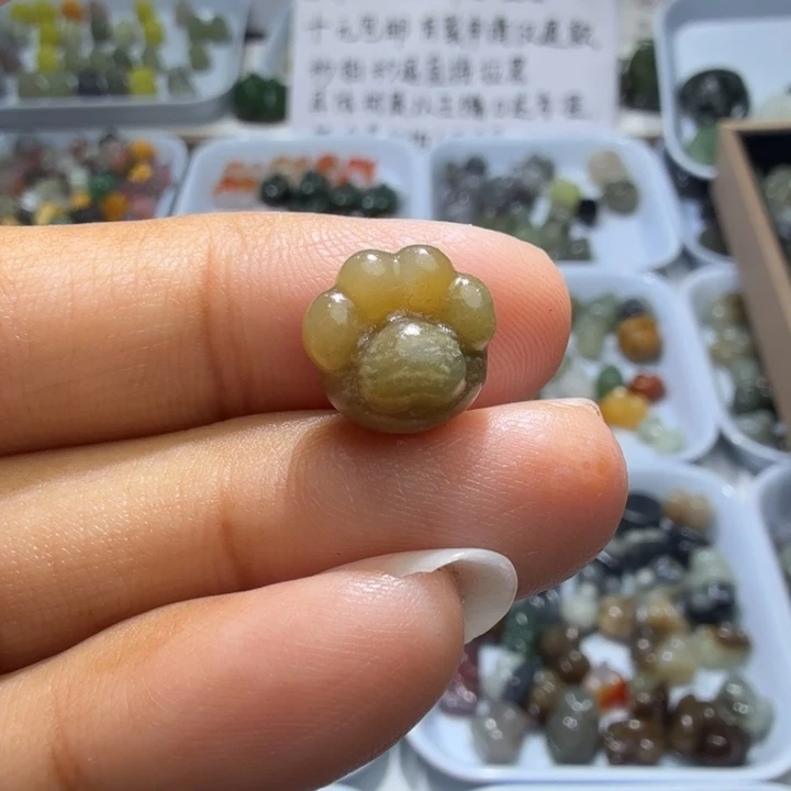 未镶嵌和田玉珠宝半成品