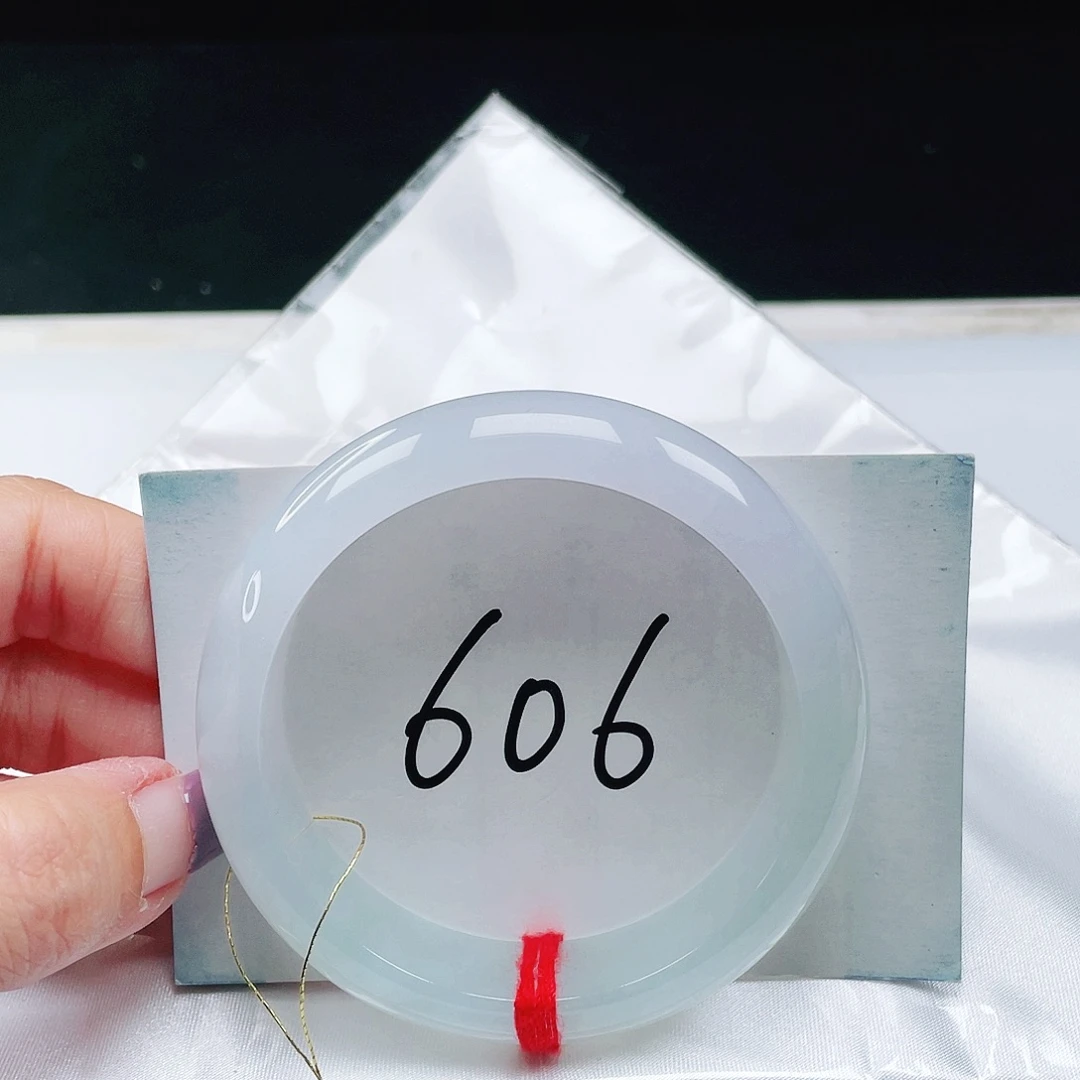 翡翠未镶嵌手镯缅甸翡翠55+