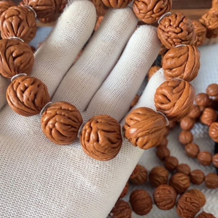 桃木十*9号链接桃核手串一个