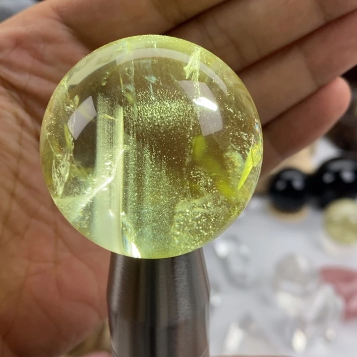 天然黄水晶球摆件19