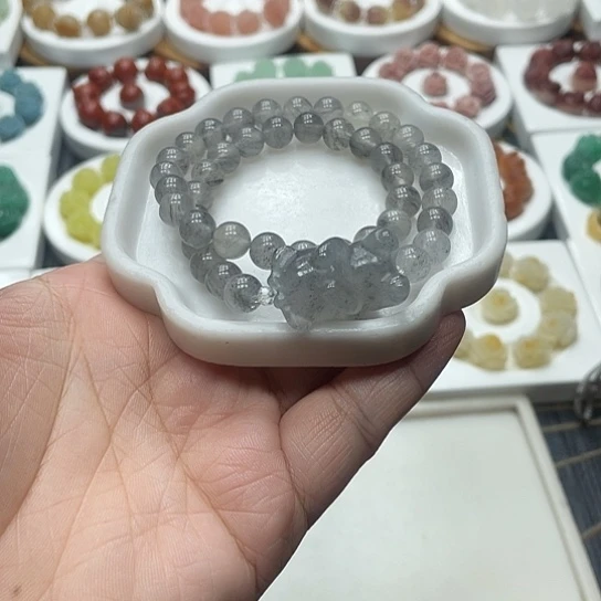 石英质玉（非洲翠）合金手串