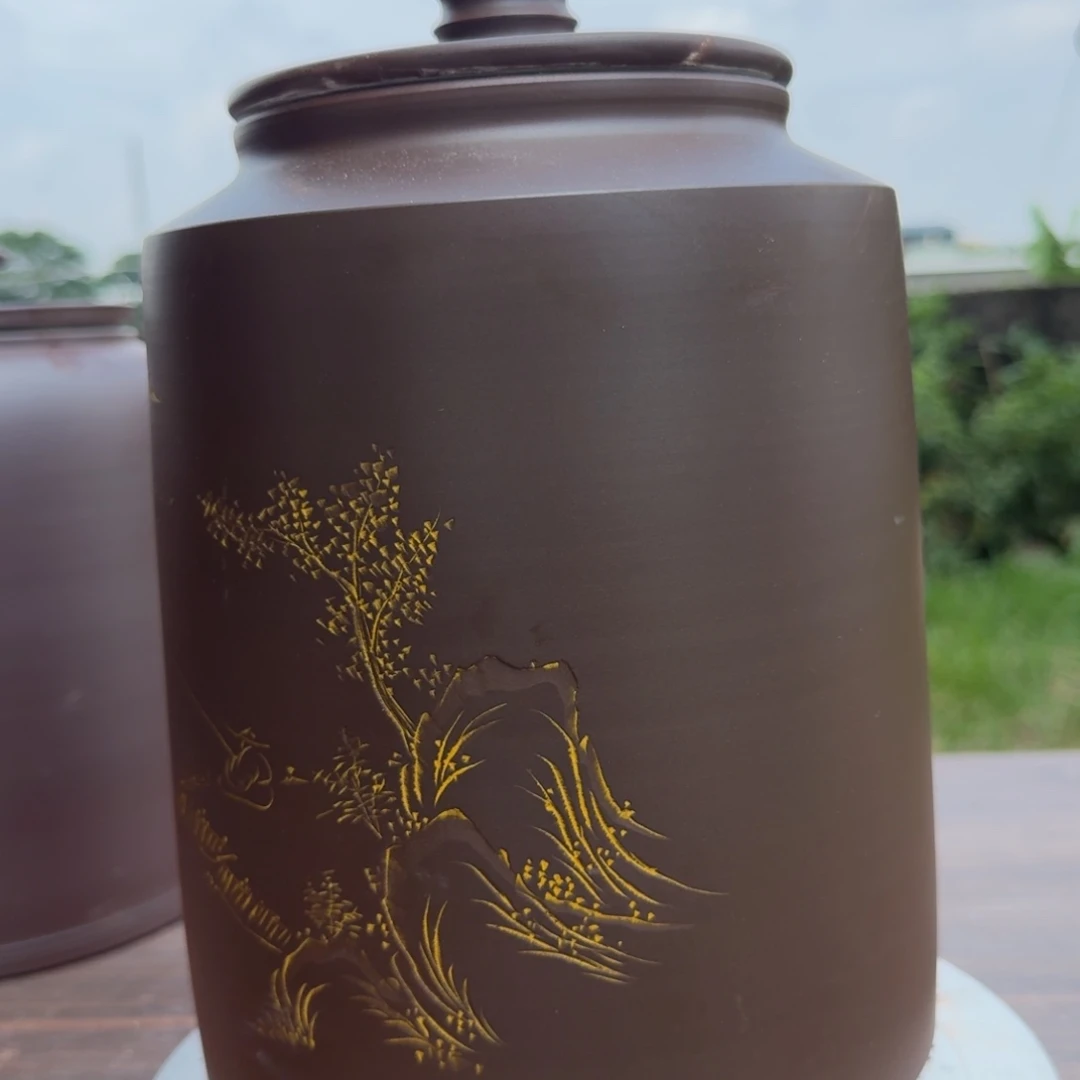 钦州坭兴陶茶叶罐瑕疵01
