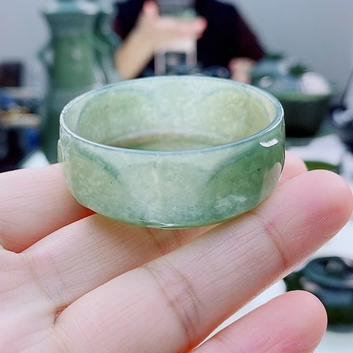和田玉（青玉）未镶嵌把件