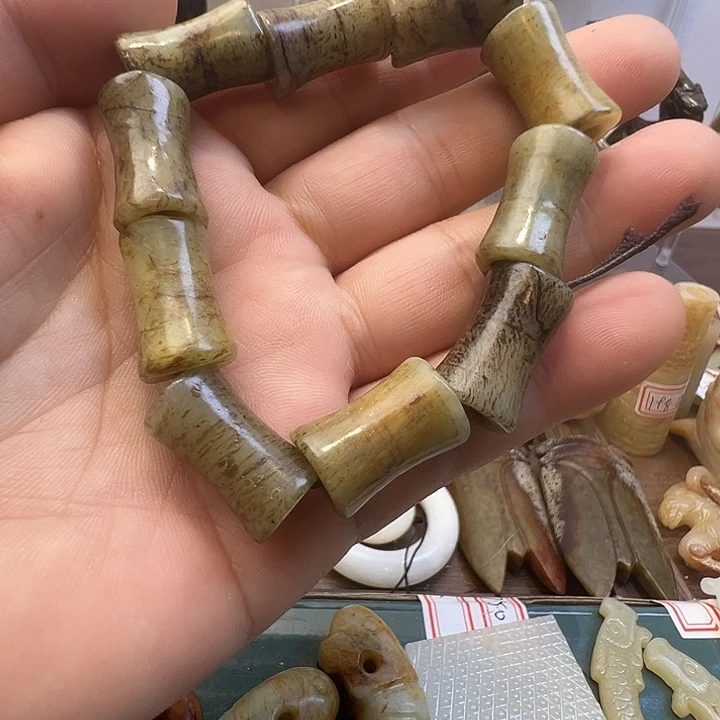 和田玉（糖玉）未镶嵌挂件