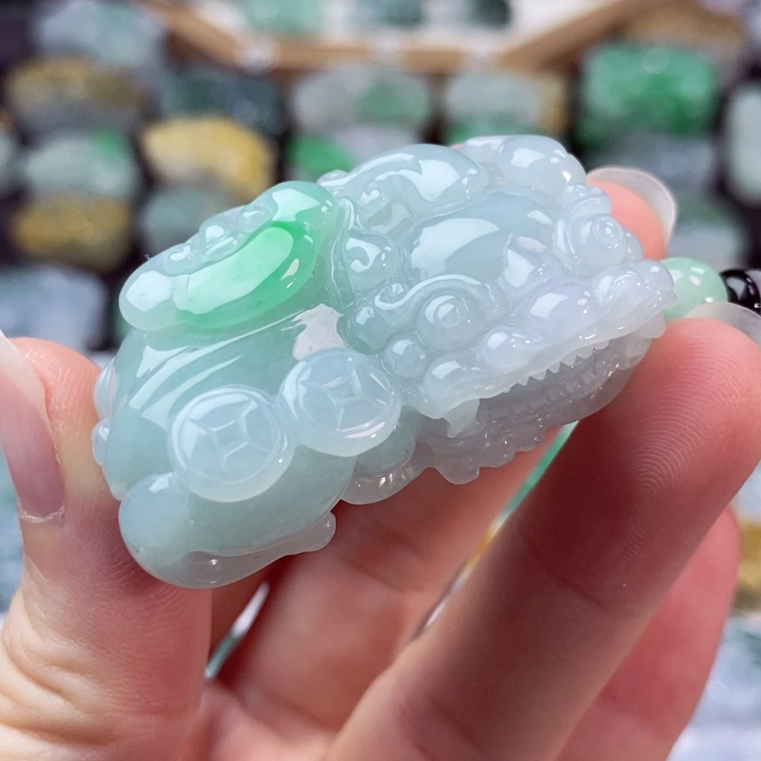 翡翠未镶嵌颈饰天然