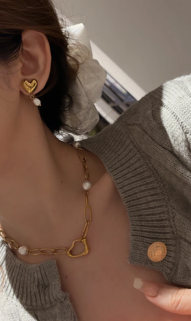 铜合金项链 SHAHIDAM项链耳环 白色轻奢时尚简约法式设计感