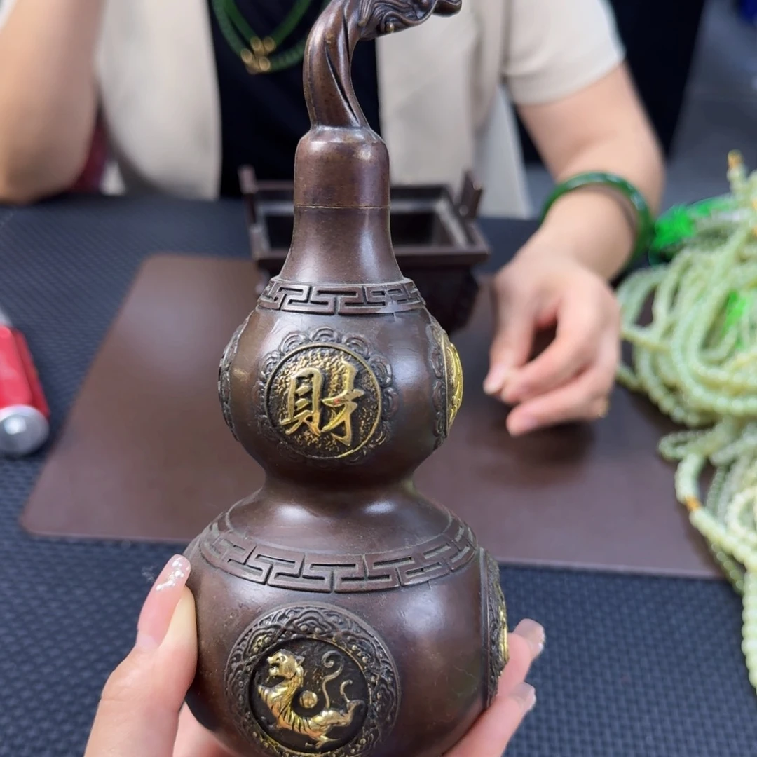 石英质玉摆件未镶嵌