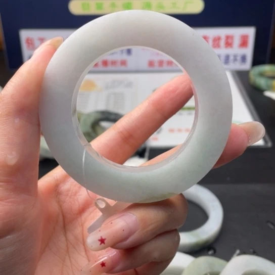 【闪购商品】未镶嵌翡翠定制翡翠