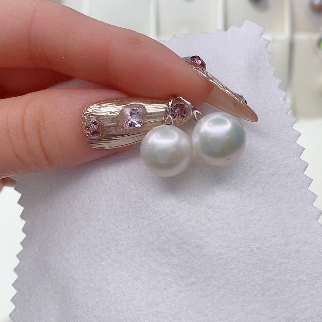 银S925镶嵌淡水珍珠耳饰