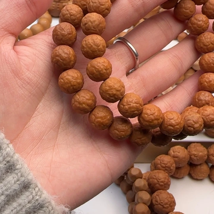 猴头核桃吊坠漏眼款舍利（颗颗漏）