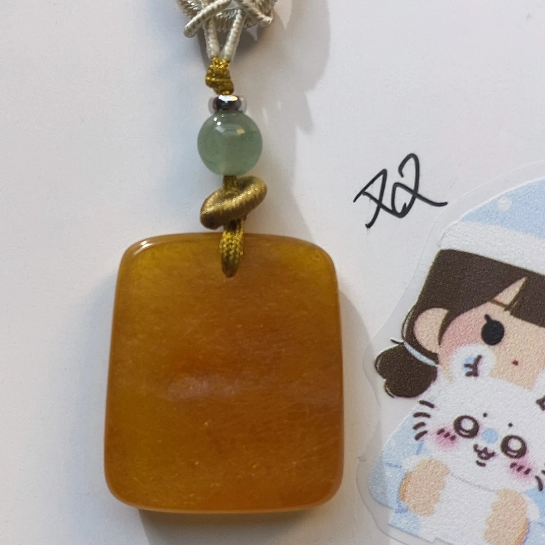 未镶嵌琥珀珠宝奇石