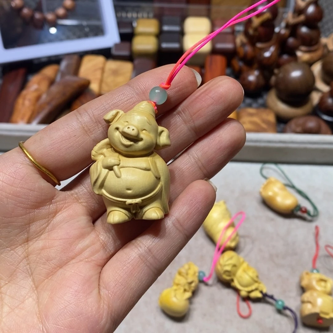 木东*黄杨木小吊坠一个