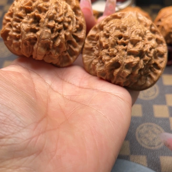 核桃52官帽文玩核桃