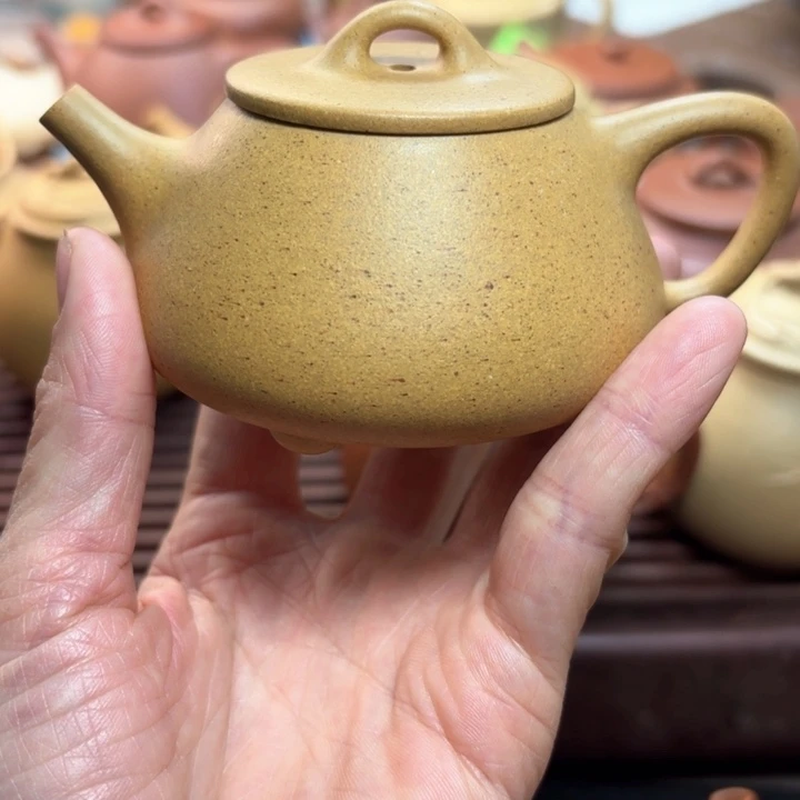 紫砂茶壶花*黄金段泥平盖石瓢容量 140