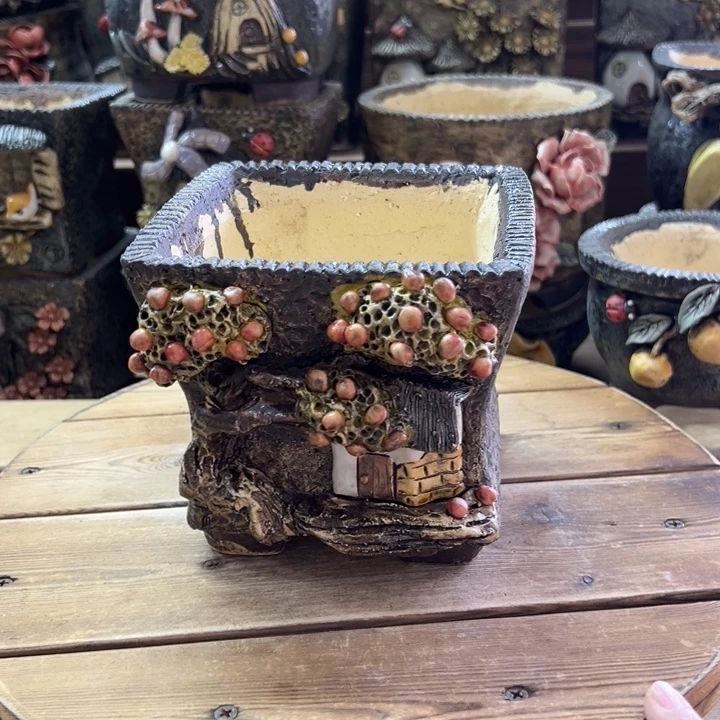 青藤多肉花盆百搭