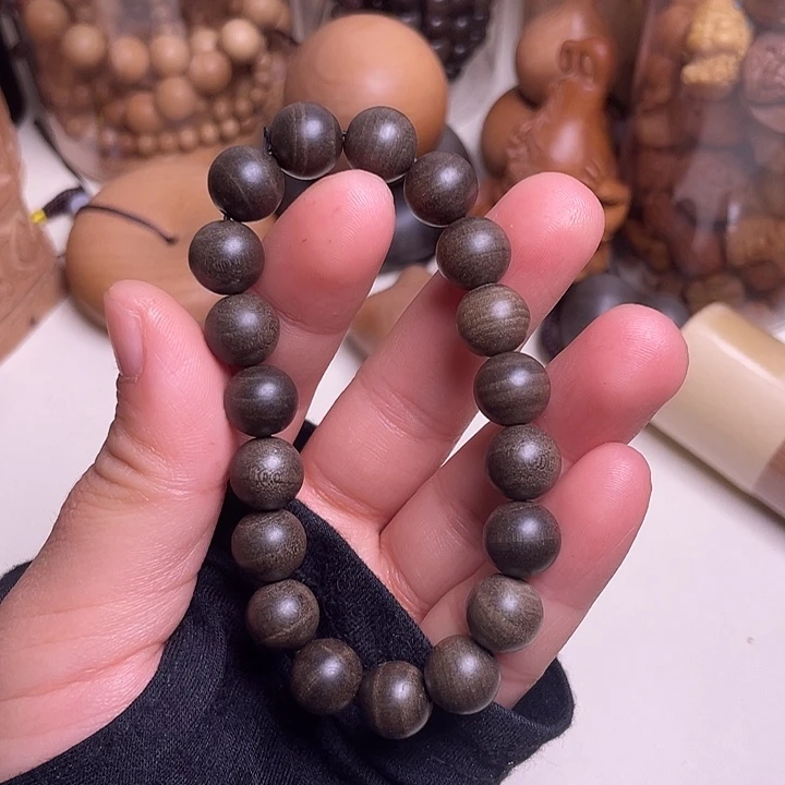 檀香木老山檀香阴沉1.0/19横纹虎皮