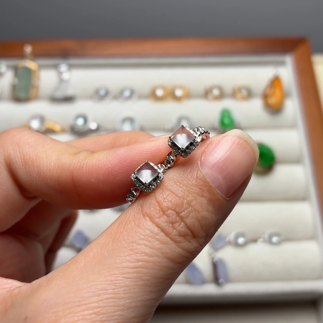 翡翠18K金镶嵌耳饰耳扣