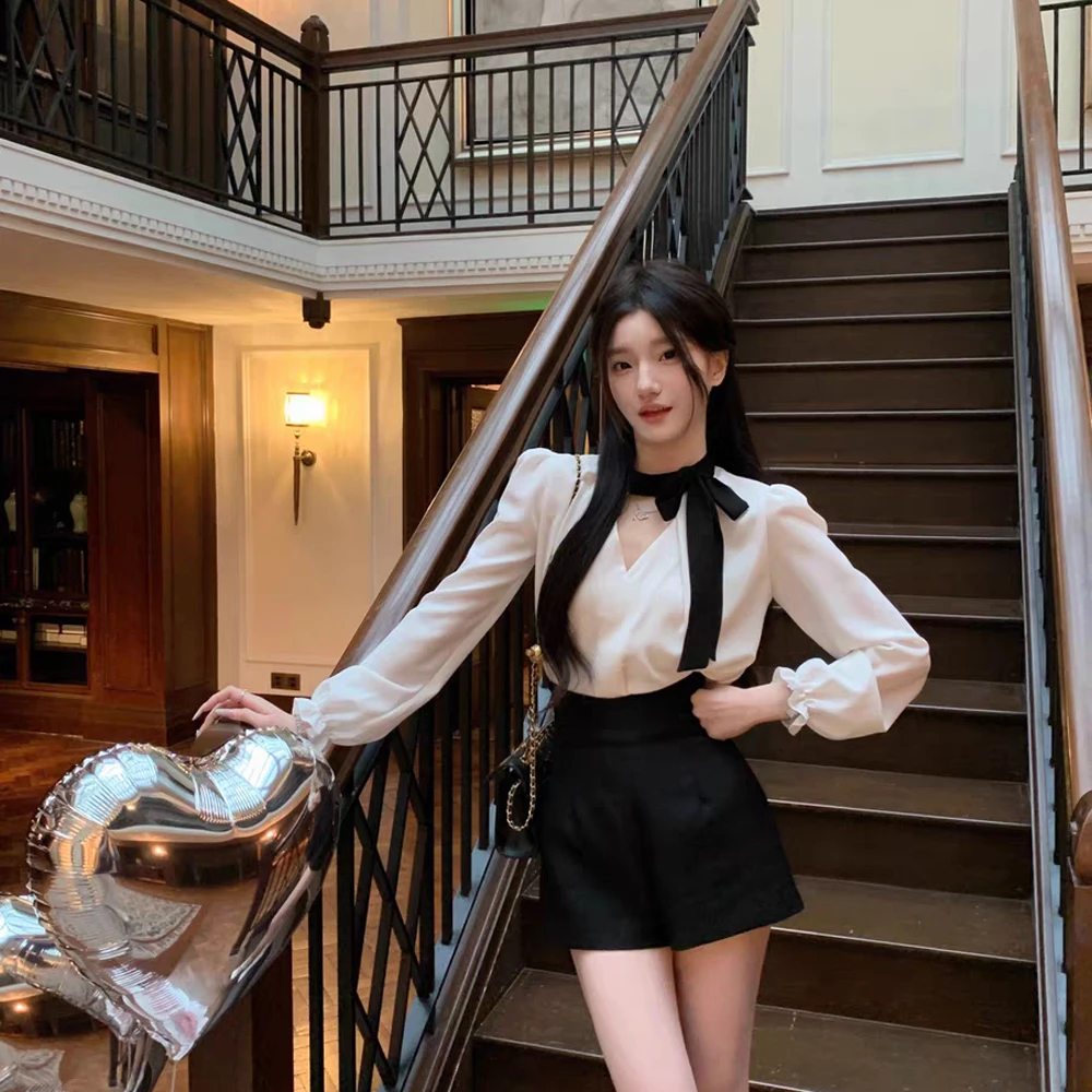 法式通勤风INS风时尚长袖衬衫女性感气质收腰短裤减龄两件套套装