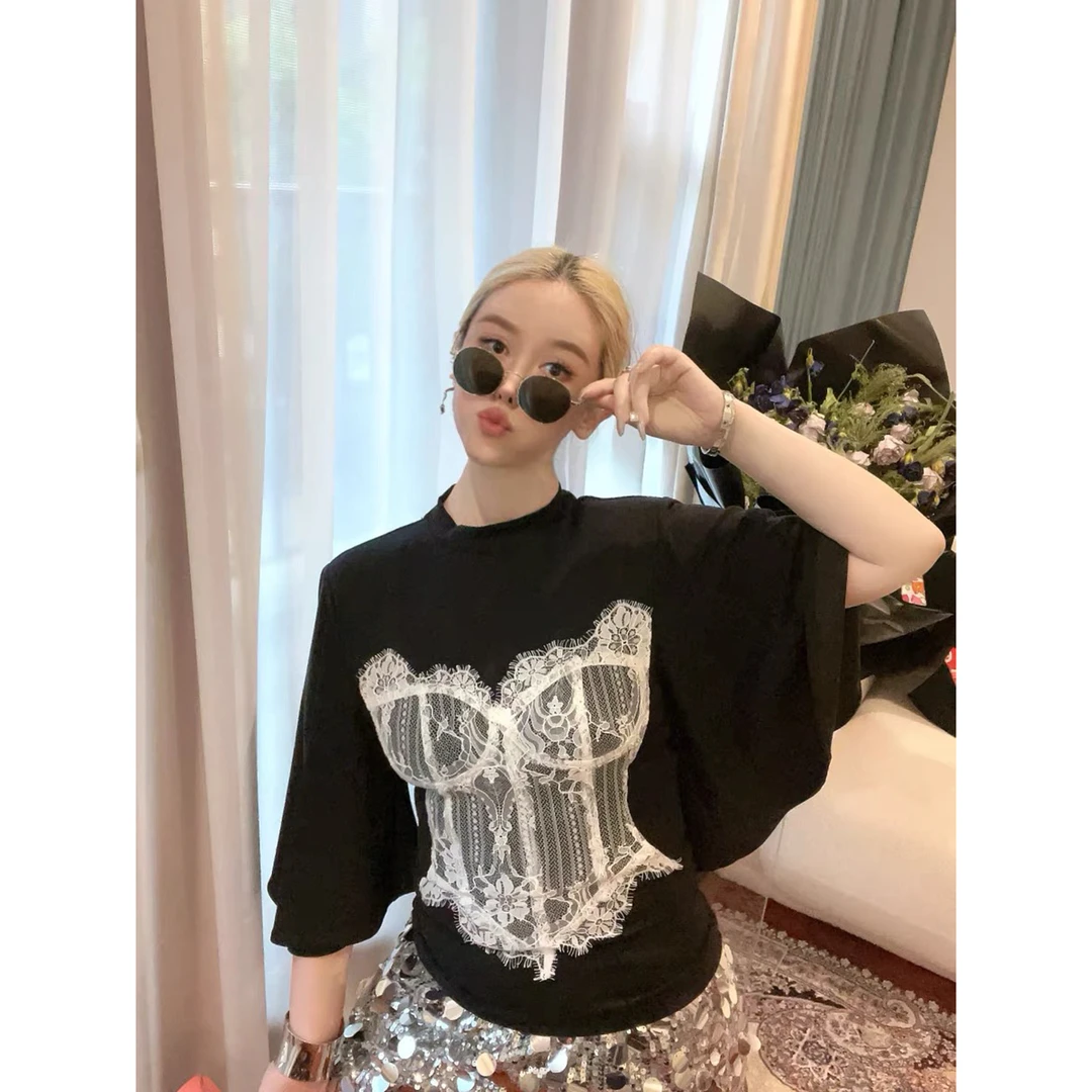 晶老板●荷叶袖拼蕾丝T恤611