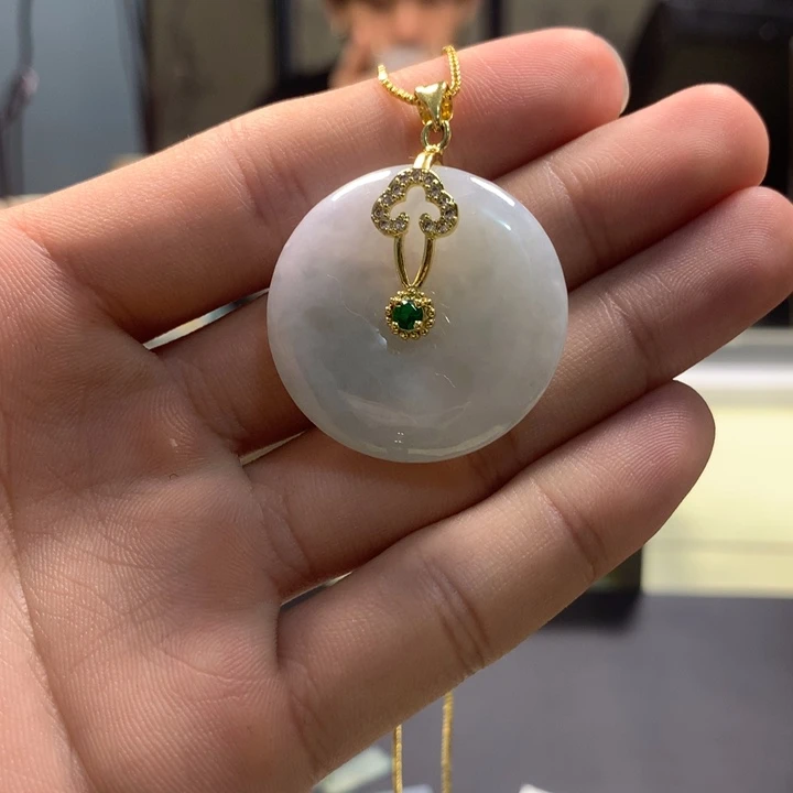 翡翠裸石翡翠首饰
