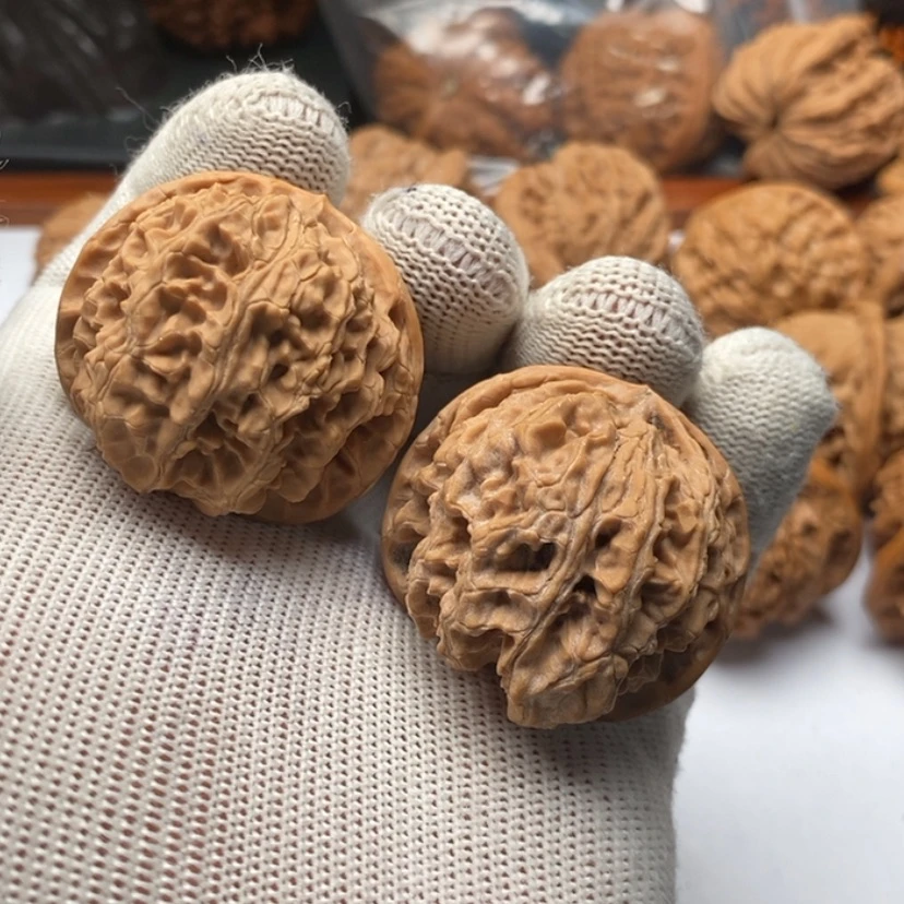 【闪购商品】文玩核桃把件山***山24苹果
